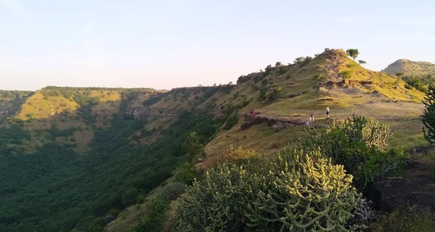 Gogababa Tekdi, Aurangabad (Chhatrapati Sambhaji Nagar), Maharashtra - Vushii.com Gogababa Tekdi, Aurangabad (Chhatrapati Sambhaji Nagar), Maharashtra - Vushii.com